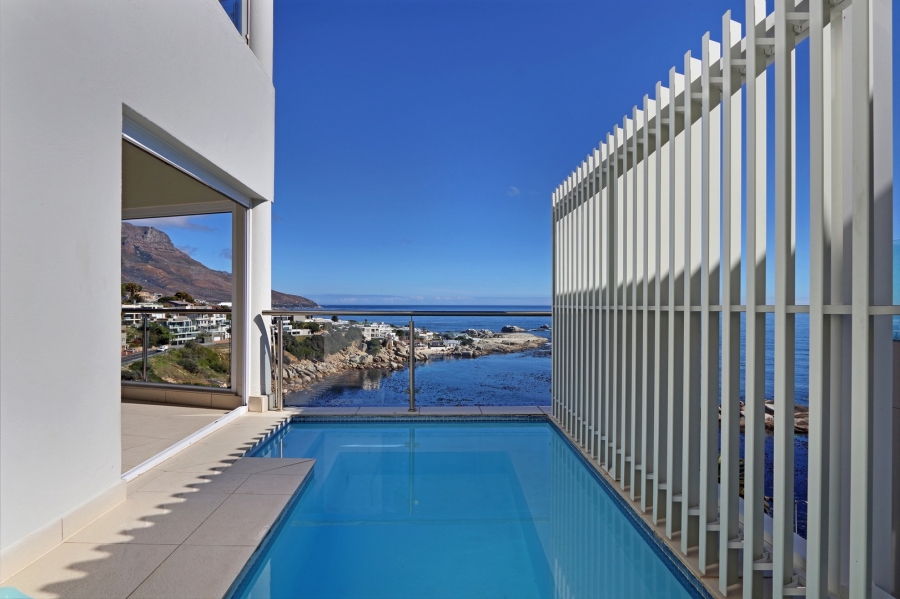 To Let 5 Bedroom Property for Rent in Camps Bay Western Cape